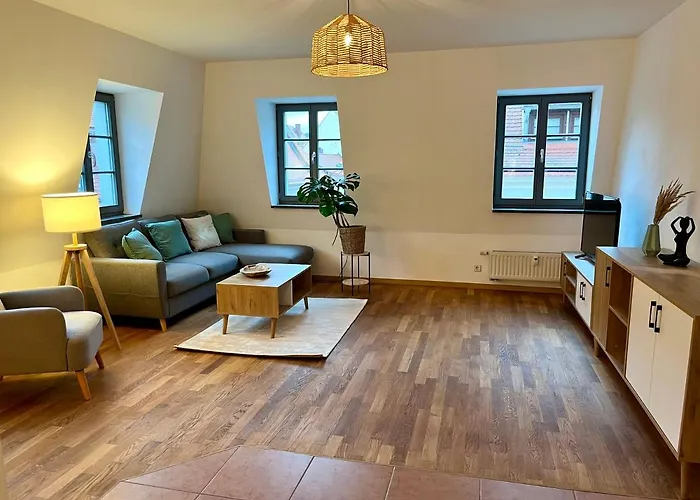 Altstadt Lounge With Parking