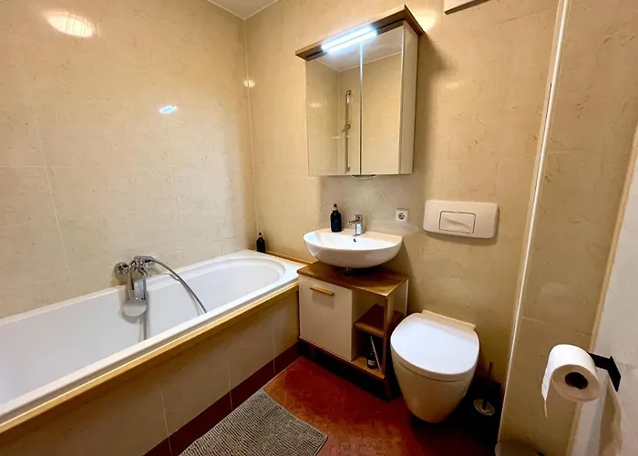 Apartment Altstadt Lounge With Parking